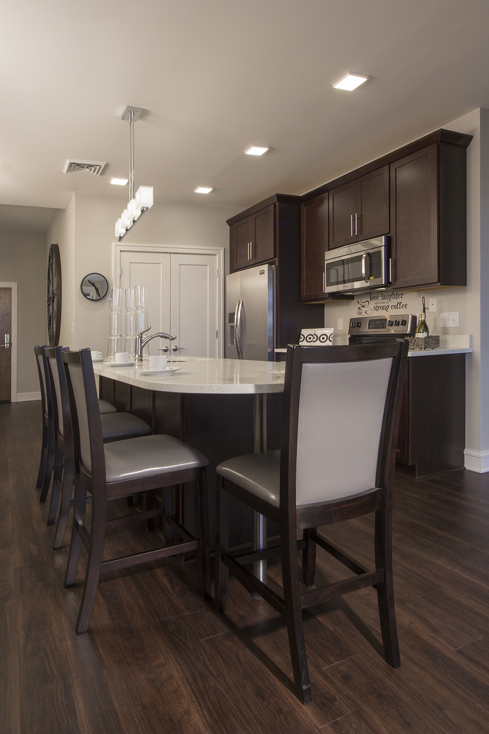 Eight55 Apartments Royal Oak Michigan Aragona Properties