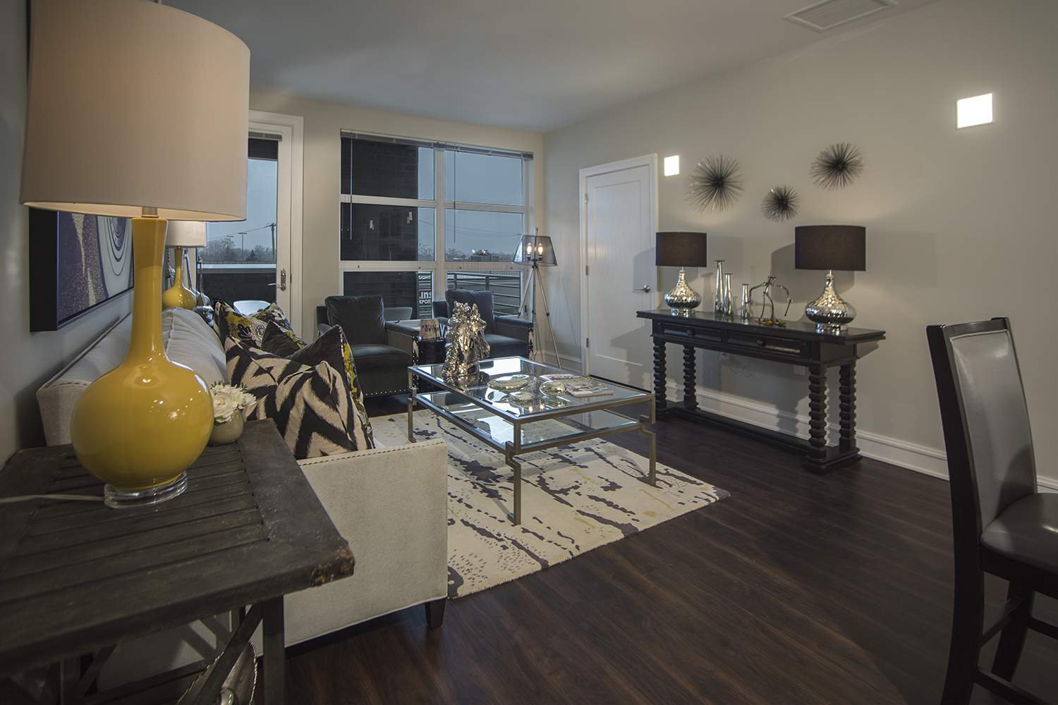 eight55 apartments royal oak michigan aragona properties