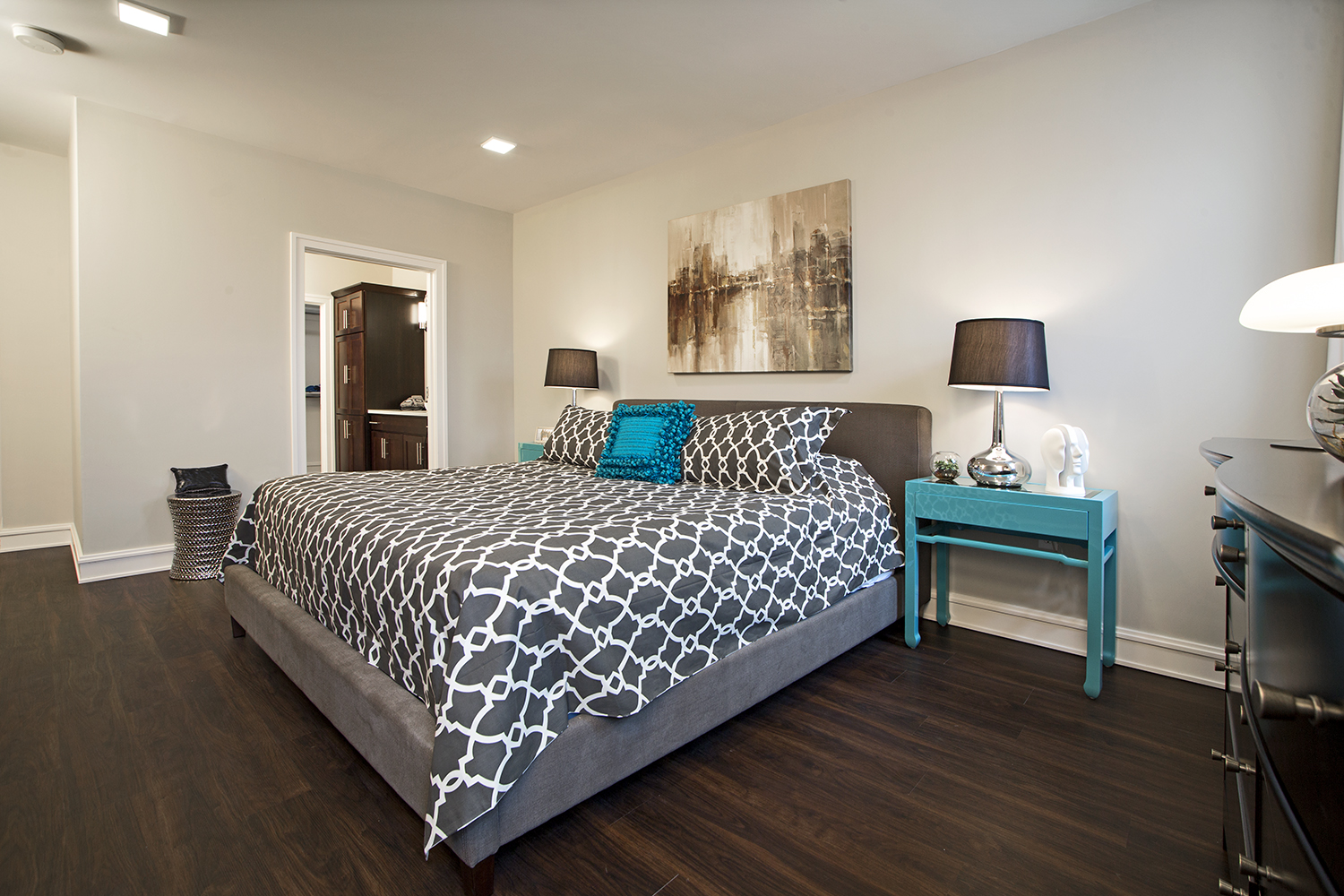 Eight55 Apartments Royal Oak Michigan Aragona Properties